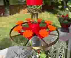 Friendly Articulated Tennis Ball Stand