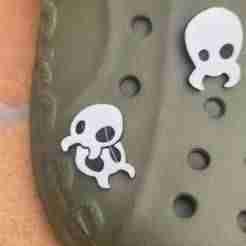 Hollow knight - silksong pins for croc skulls1