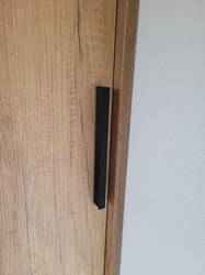 Dolap/gardırop için tutamak