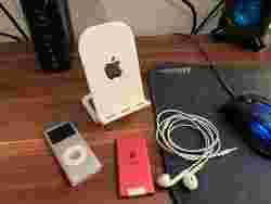 Apple telefon standı