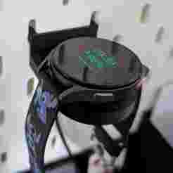 Samsung Galaxy Watch 7 Charging Station for Skådis Wall