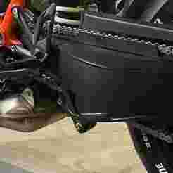 Scan of the lever of the KTM 1290 SuperDuke R motorcycle