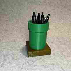 Super Mario Bros pipe penholder