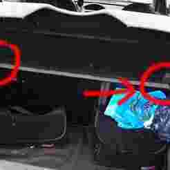 RIGHT hinge rear deck opel CORSA C (2001)